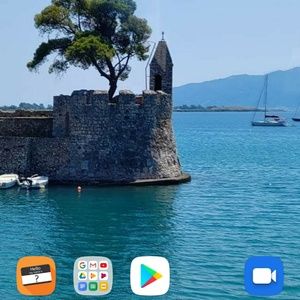 Meet your Posher, Yolanda